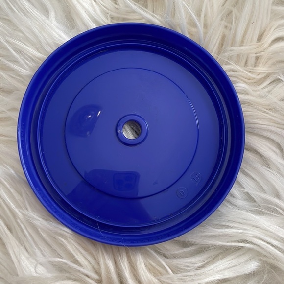 Starbucks cup - Picture 12 of 16